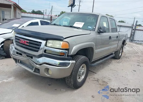 2003 GMC Sierra 2500Hd Sle из США, поврежденный, VIN 1GTHC231X3F209595